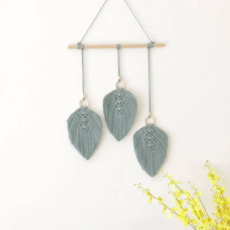Macramé Wanddecoratie – 3 Bladeren met Kwastje