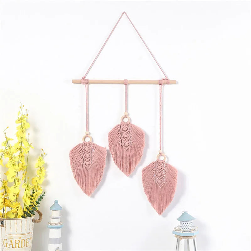 Macramé Wanddecoratie – 3 Bladeren met Kwastje