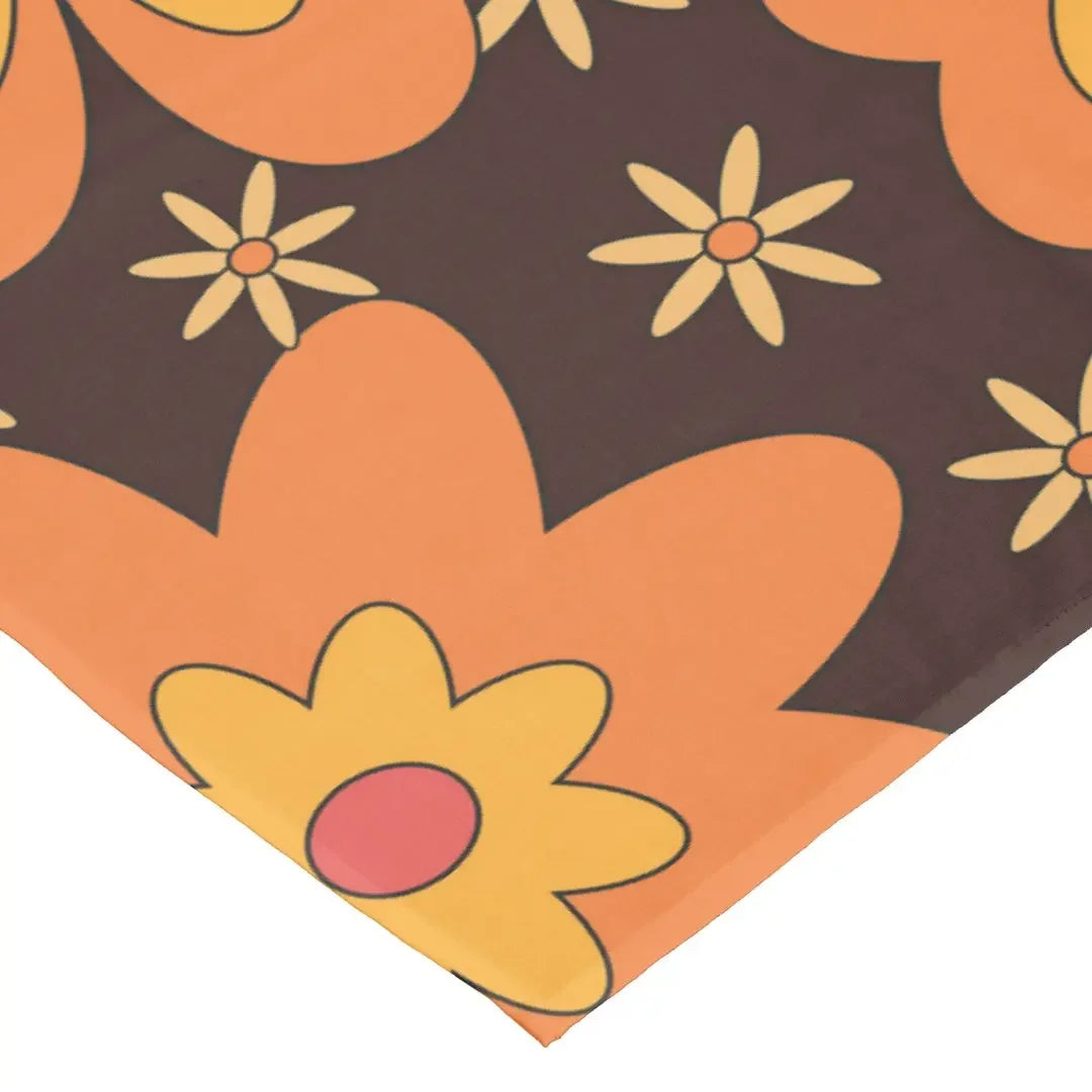 Groovy Flower Power Tafelkleed – Retro Bloemen vibes